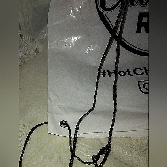 FREE with PURCHASE. HOT CHOCOLATE RUN BAG NWOT - Picture 5 of 10